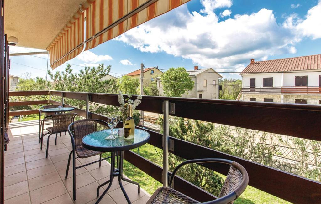 Apartman יאדראנובו מראה חיצוני תמונה